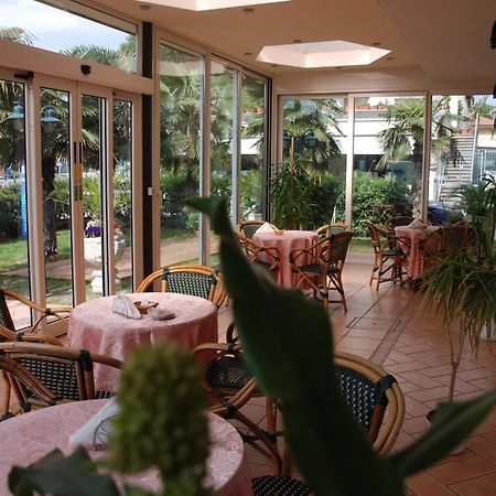 Hotel Residence Veliero Riccione Exteriér fotografie