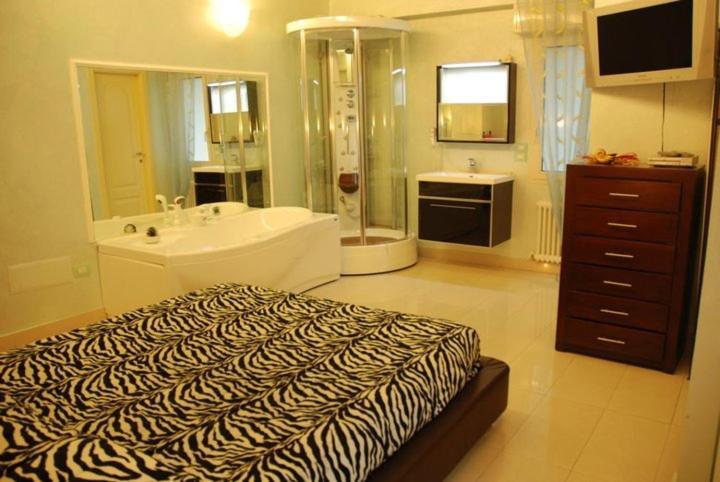 Hotel Residence Veliero Riccione Pokoj fotografie