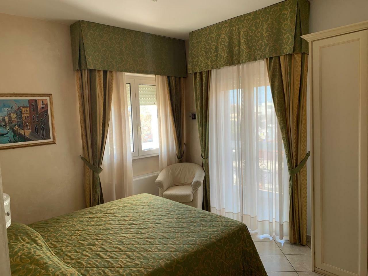 Hotel Residence Veliero Riccione Exteriér fotografie